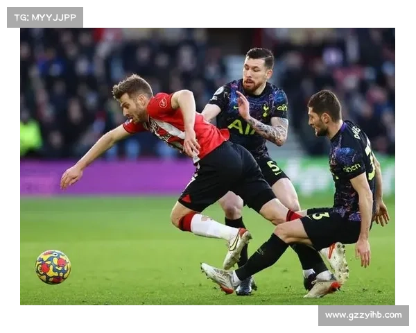 扑点球技巧详解 成功扑救的关键要素与实战经验